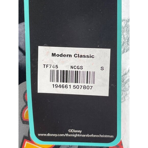 Disney Tooniforms Size Small The Nightmare Before Christmas Modern Classic Scrub - Picture 9 of 10